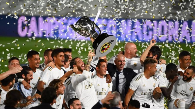 门前嗅觉在 门前嗅觉在